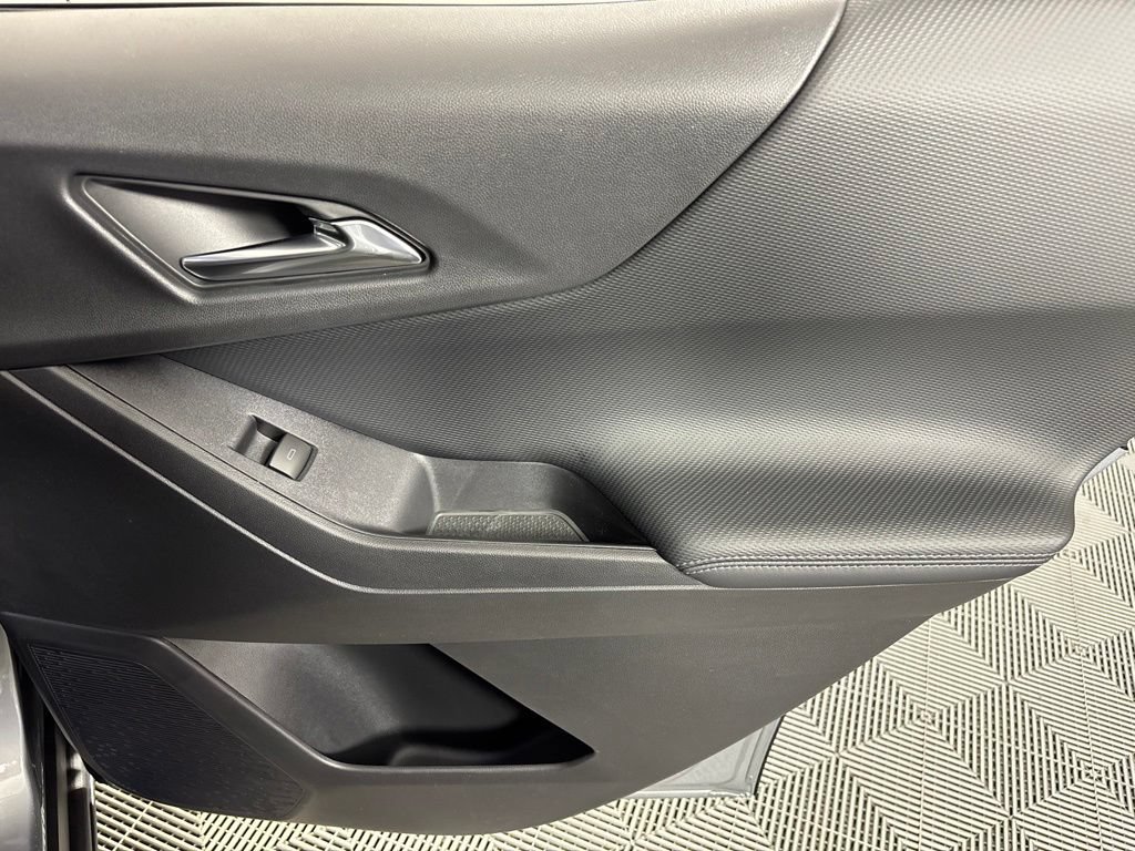 2027 Chevrolet Equinox LT - Photo 15