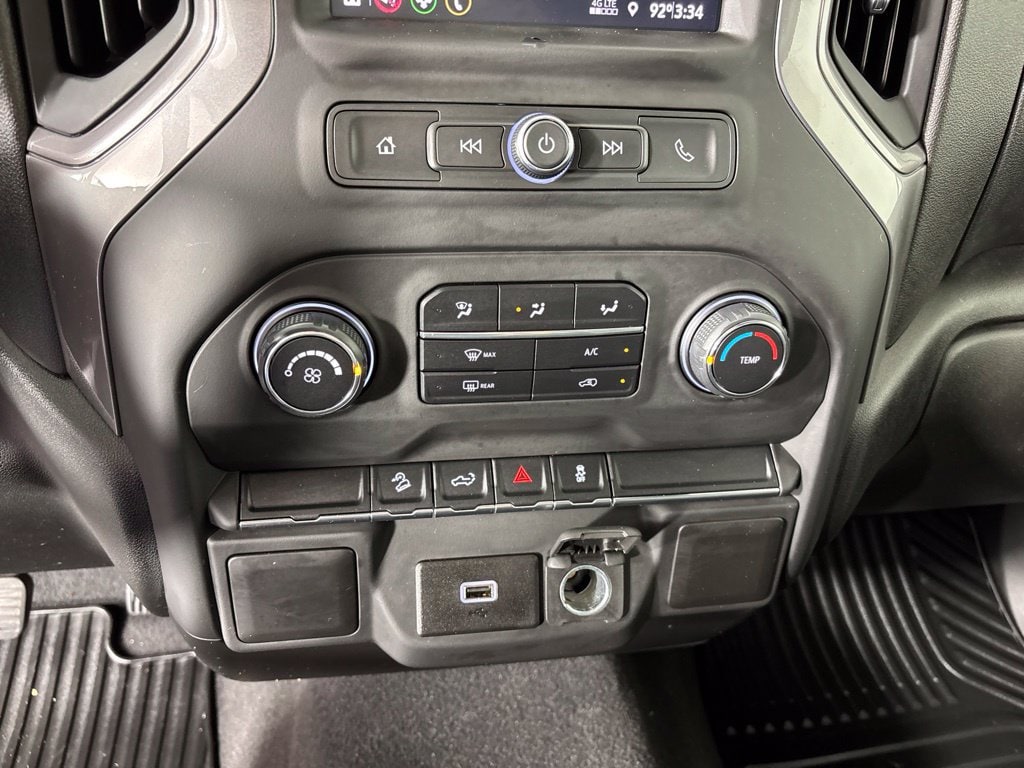 2020 Chevrolet Silverado 1500 Custom - Photo 34