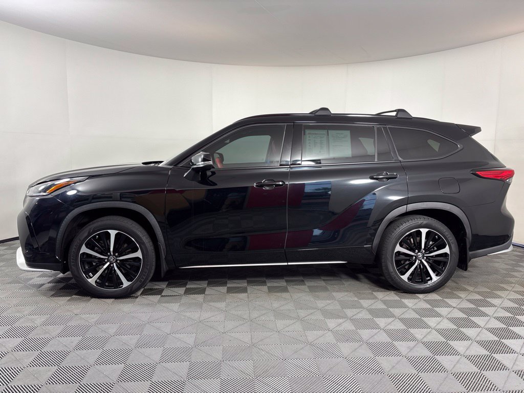 2021 Toyota Highlander XSE - Photo 8