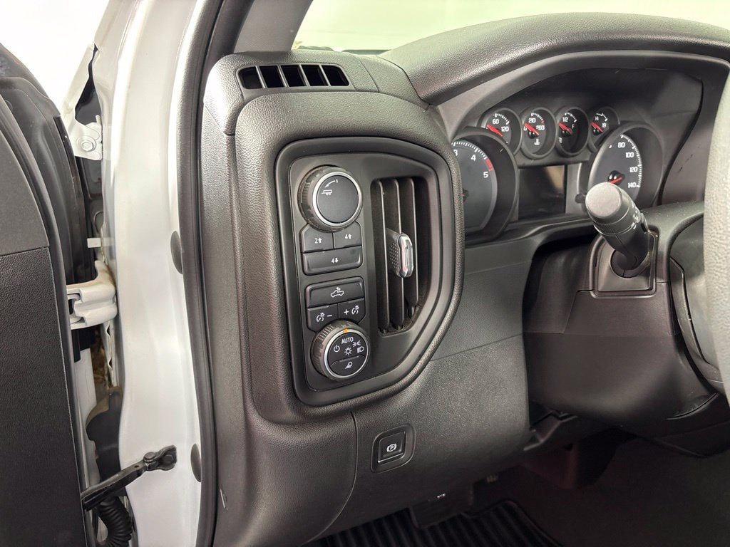 2023 Chevrolet Silverado 2500HD Custom - Photo 27