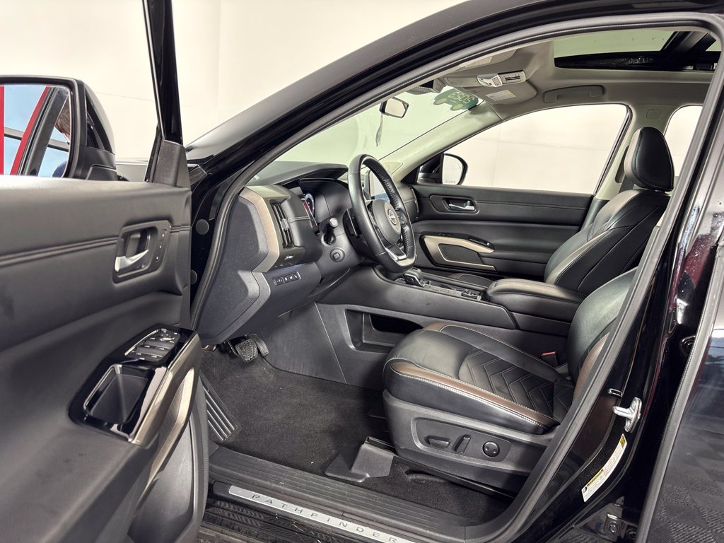 2023 Nissan Pathfinder Platinum - Photo 26