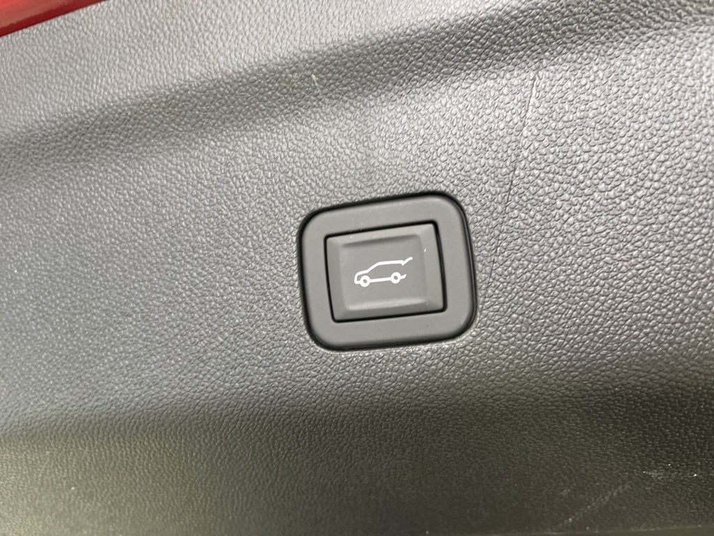 2026 Chevrolet Suburban Premier - Photo 25