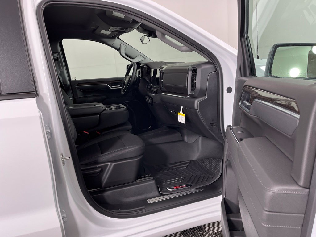 2026 Chevrolet Silverado 1500 LT - Photo 7