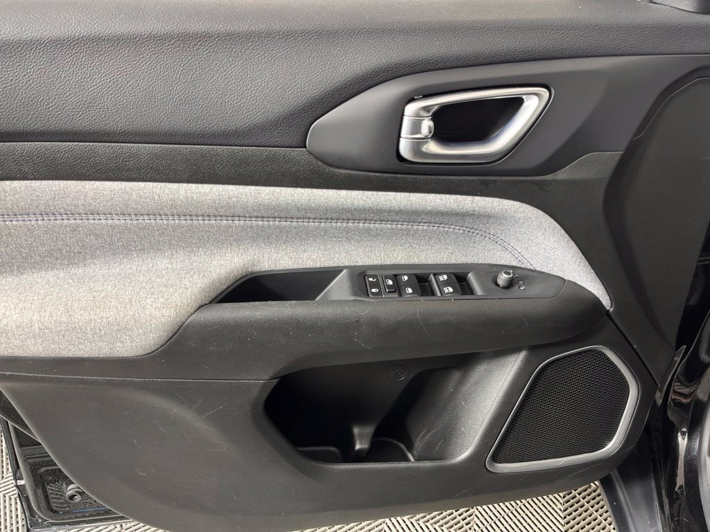 2025 Jeep Compass Latitude - Photo 29