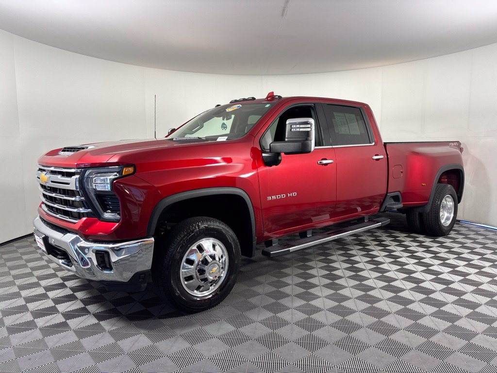 2024 Chevrolet Silverado 3500HD LTZ - Photo 9