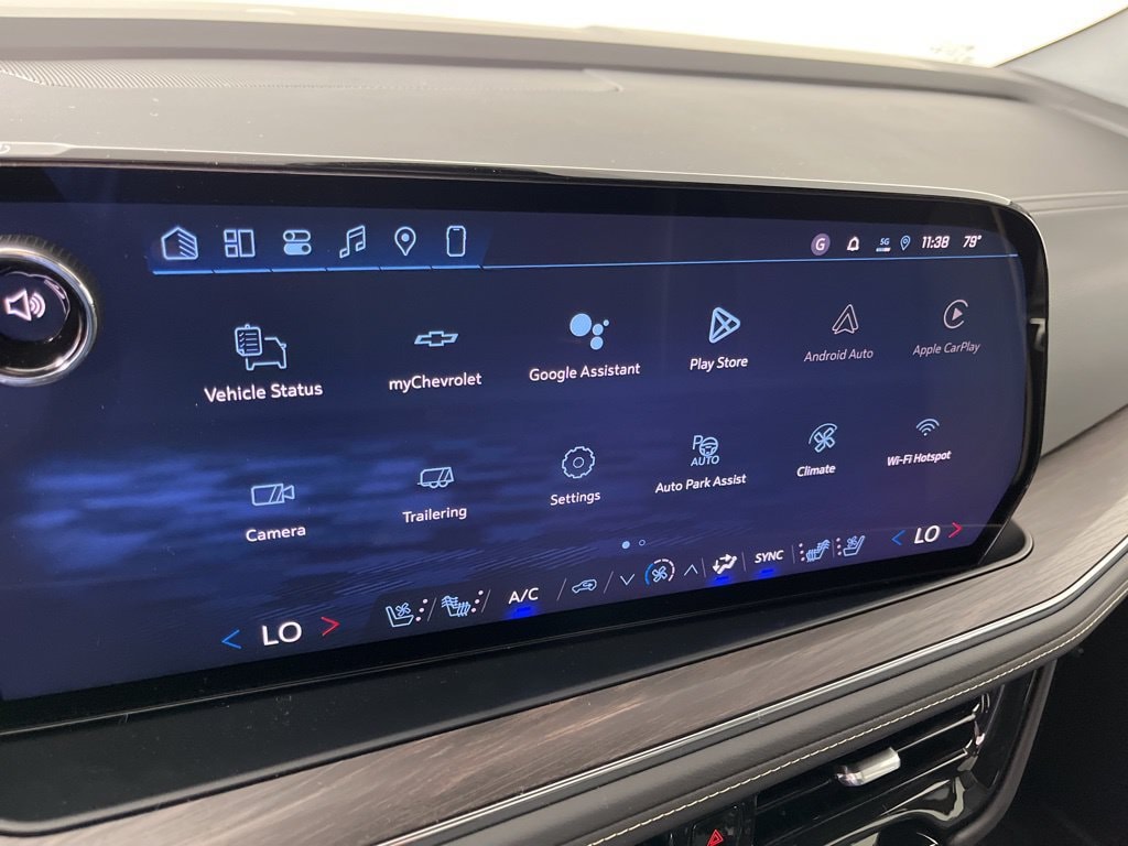 2026 Chevrolet Suburban Premier - Photo 34