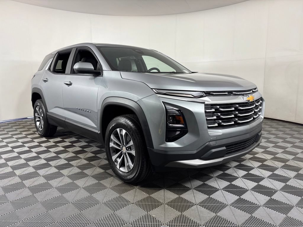 2027 Chevrolet Equinox LT - Photo 6