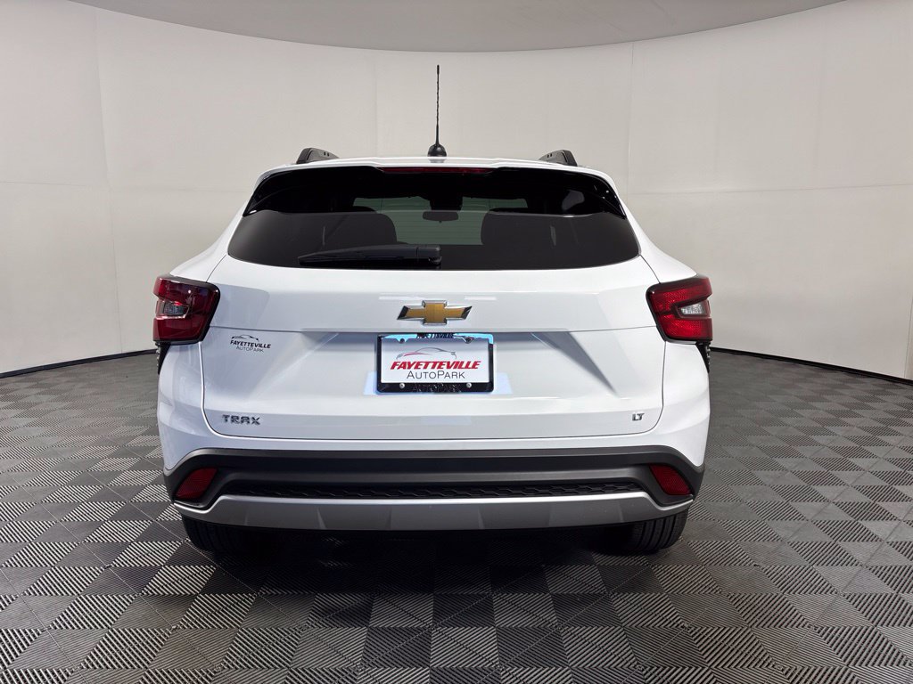 New 2026 Chevrolet Trax LT SUV