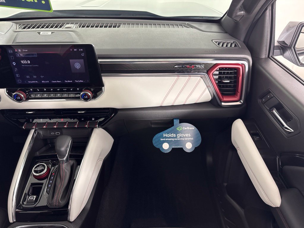 2026 GMC Canyon AT4X - Photo 18