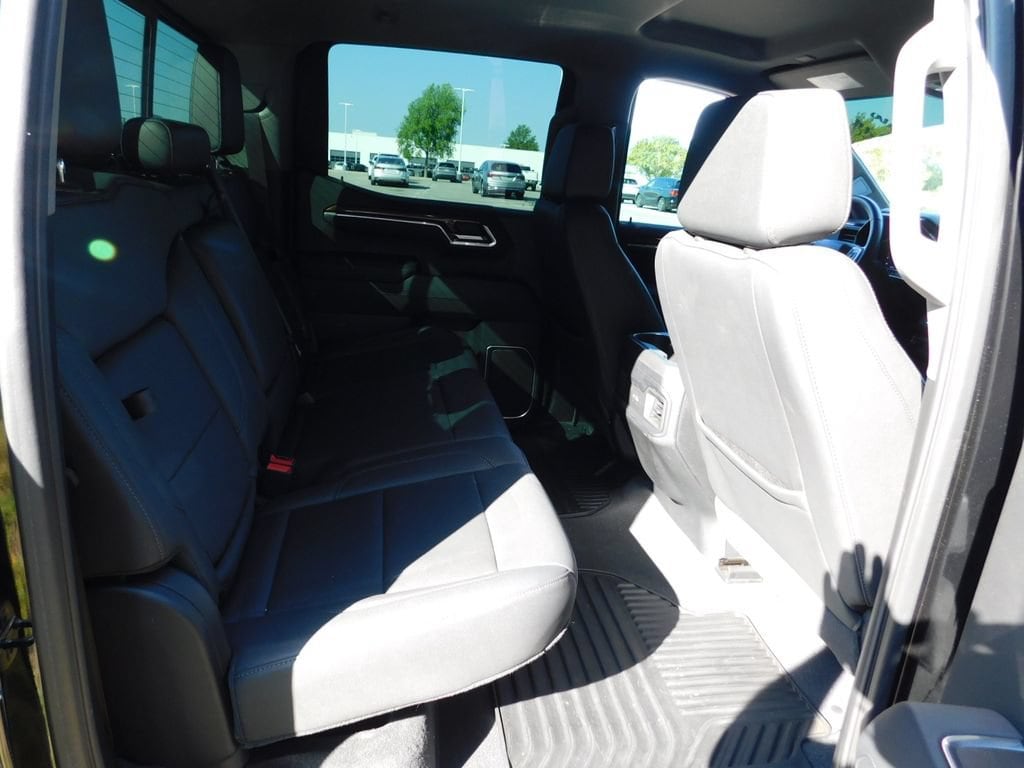 Used 2023 Chevrolet Silverado 1500 LT Truck Crew Cab