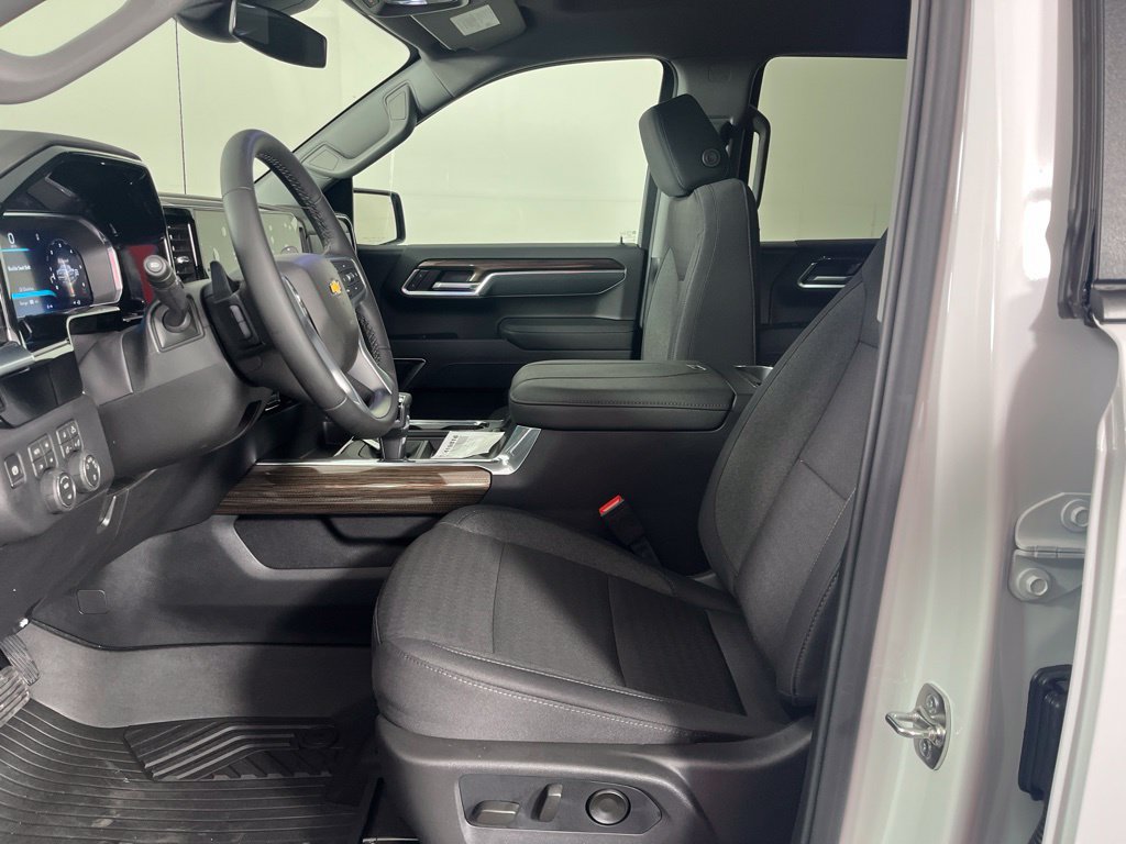 2026 Chevrolet Silverado 1500 LT - Photo 19