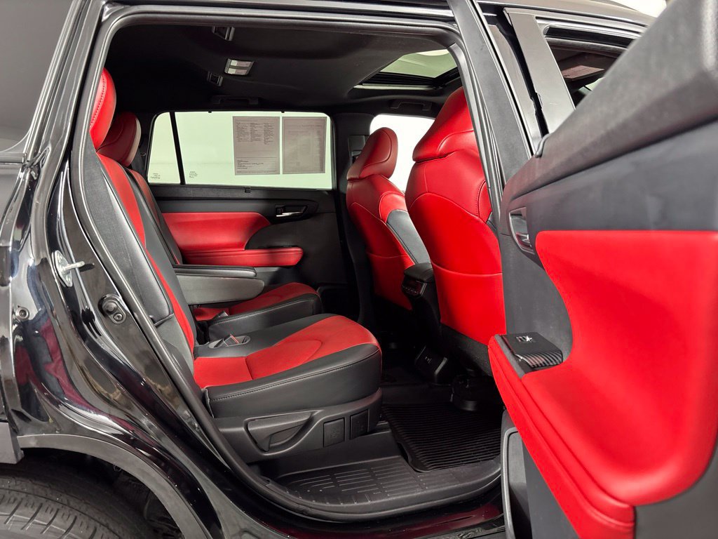 2021 Toyota Highlander XSE - Photo 21