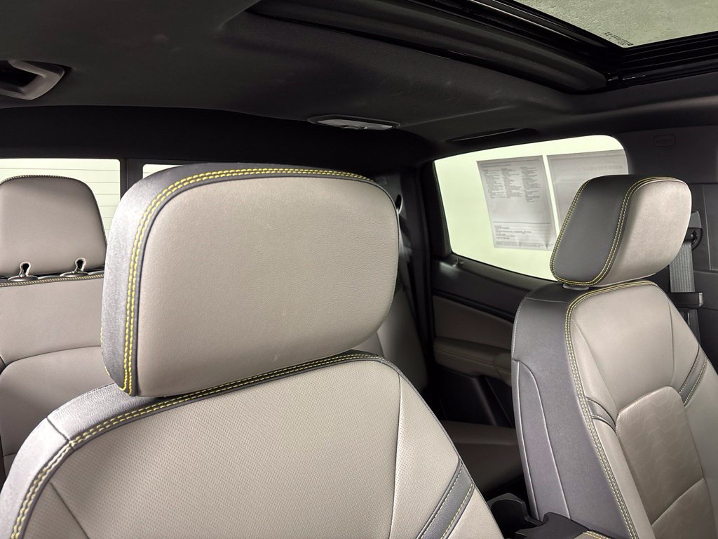 2024 Chevrolet Colorado ZR2 - Photo 7