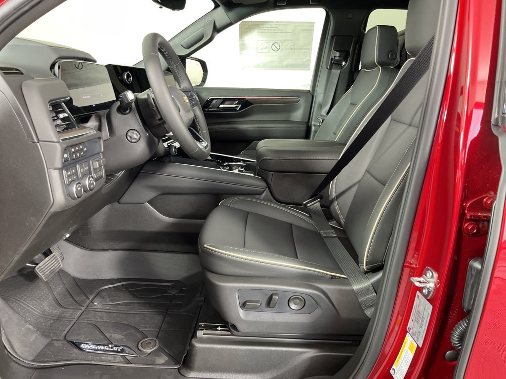 2026 Chevrolet Suburban Premier - Photo 27