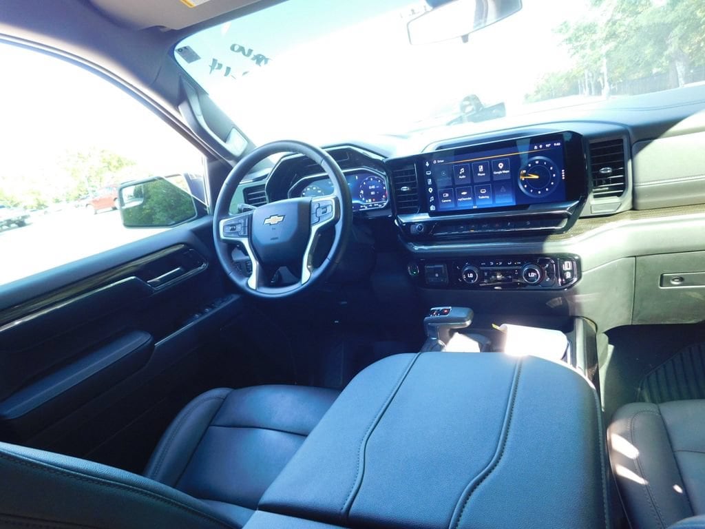 Used 2023 Chevrolet Silverado 1500 LT Truck Crew Cab