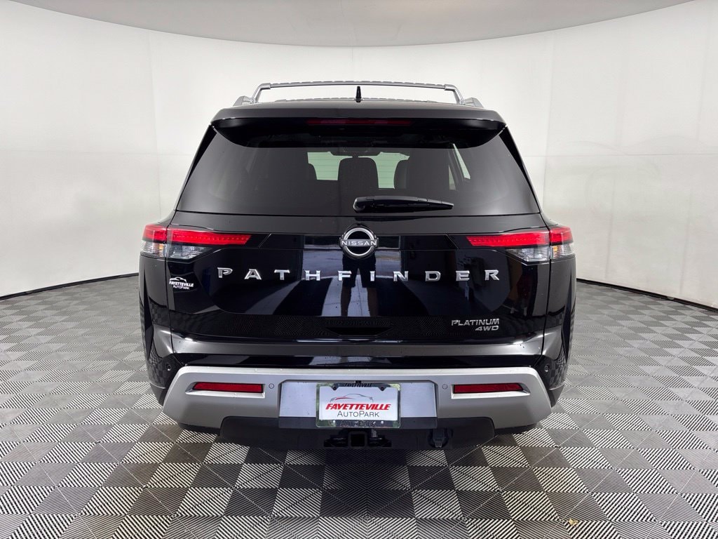 2023 Nissan Pathfinder Platinum - Photo 15