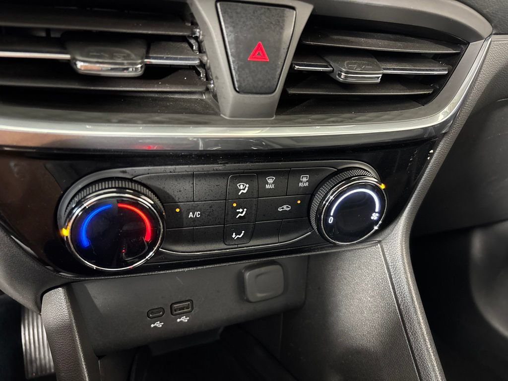 2024 Buick Encore GX Sport Touring - Photo 29