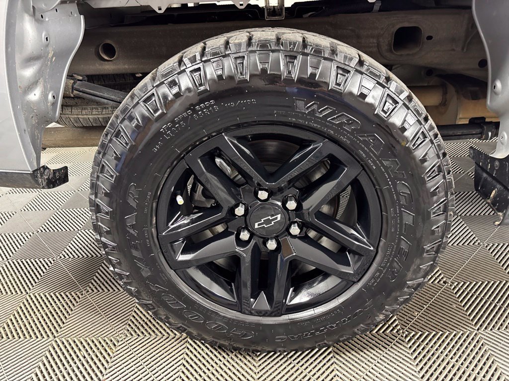2020 Chevrolet Silverado 1500 Custom - Photo 19