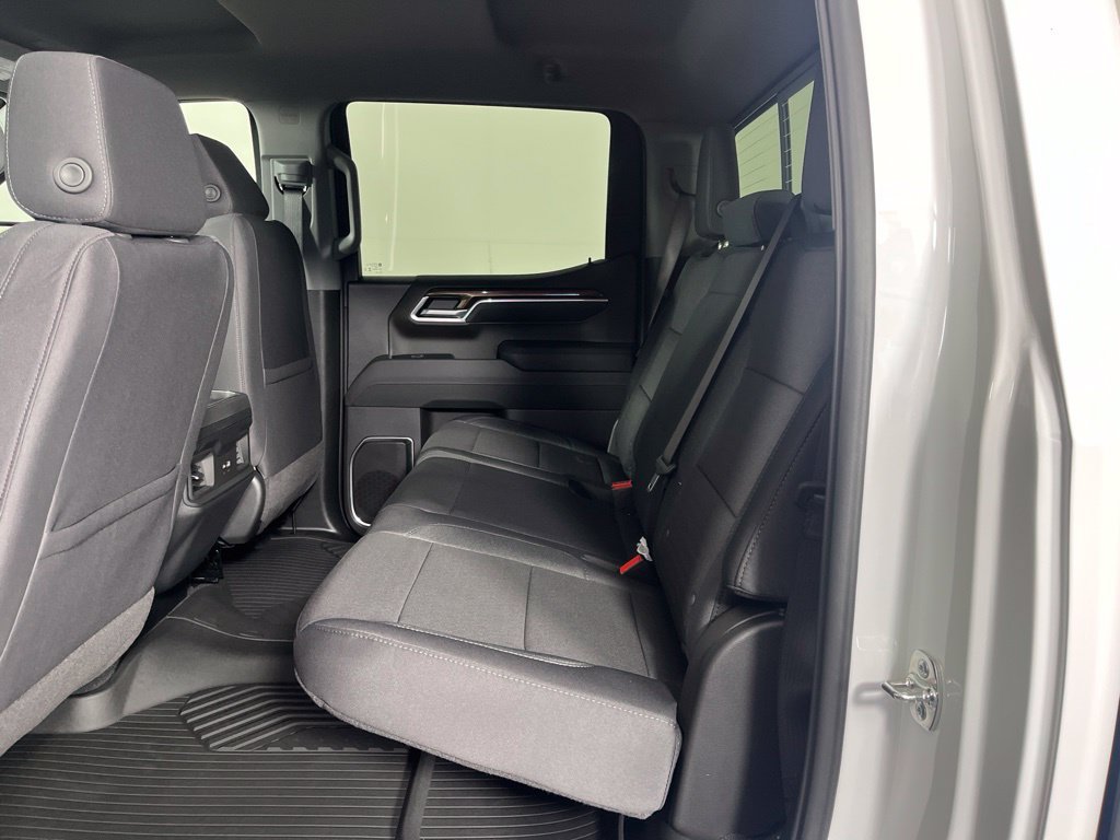 2026 Chevrolet Silverado 1500 LT - Photo 18