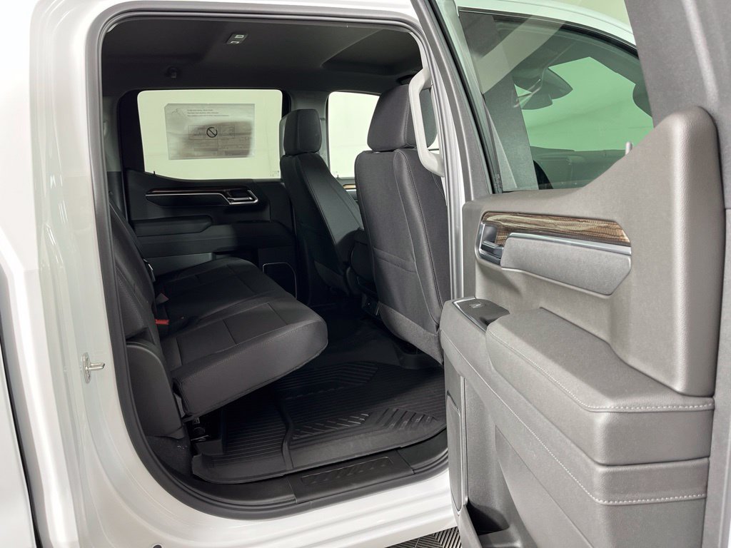 2026 Chevrolet Silverado 1500 LT - Photo 13