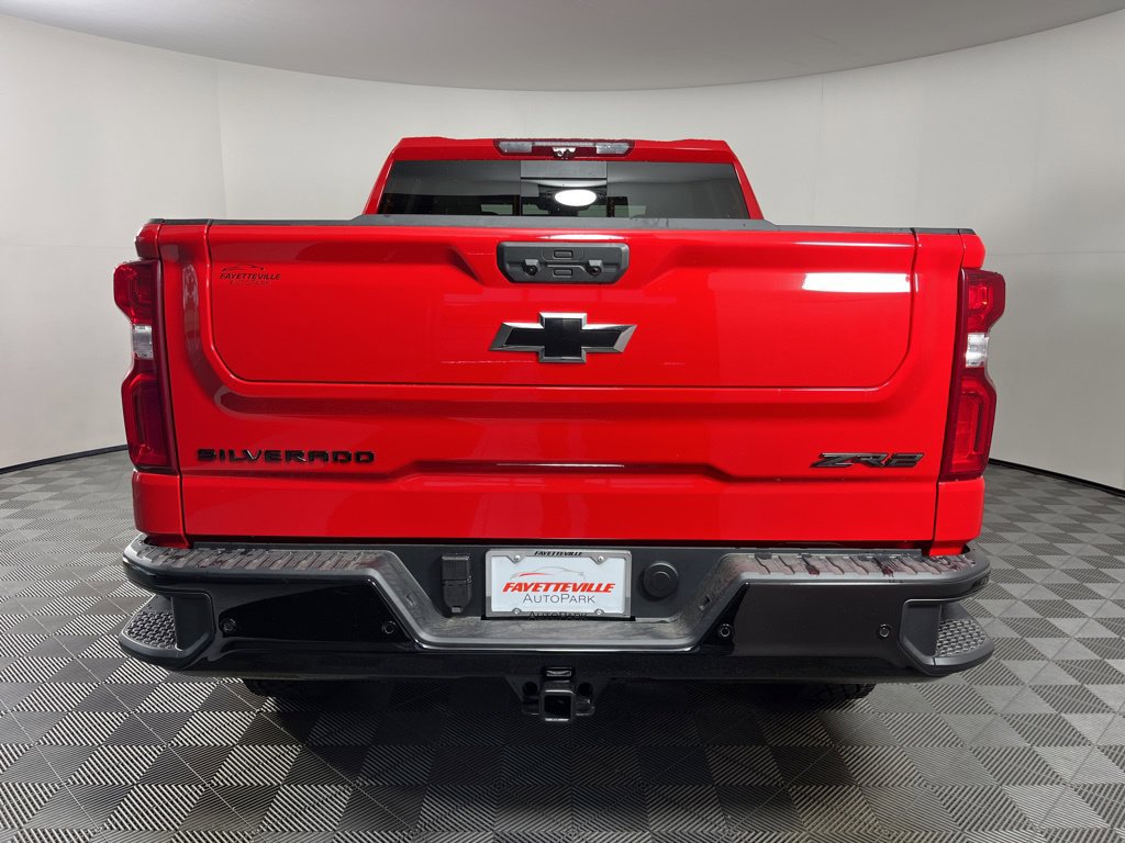 2026 Chevrolet Silverado 1500 ZR2 - Photo 8
