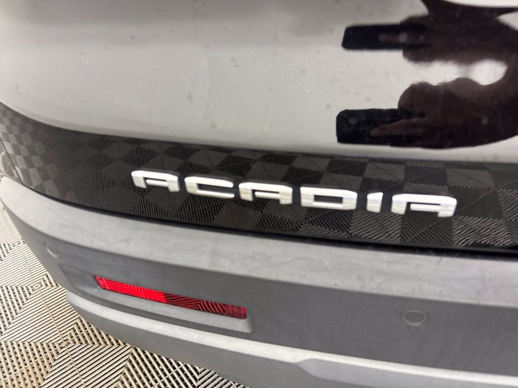 Used 2022 GMC Acadia AT4 SUV