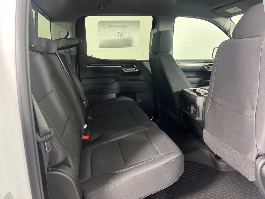 2026 Chevrolet Silverado 1500 LT - Photo 10