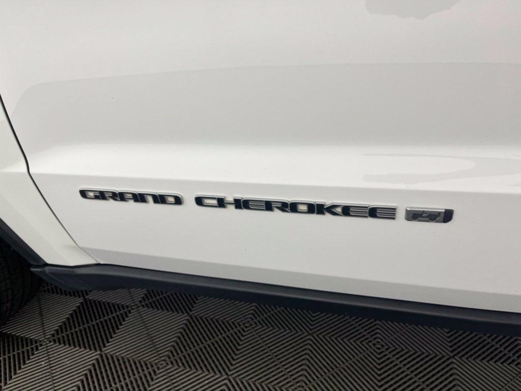 2022 Jeep Grand Cherokee WK Limited - Photo 13