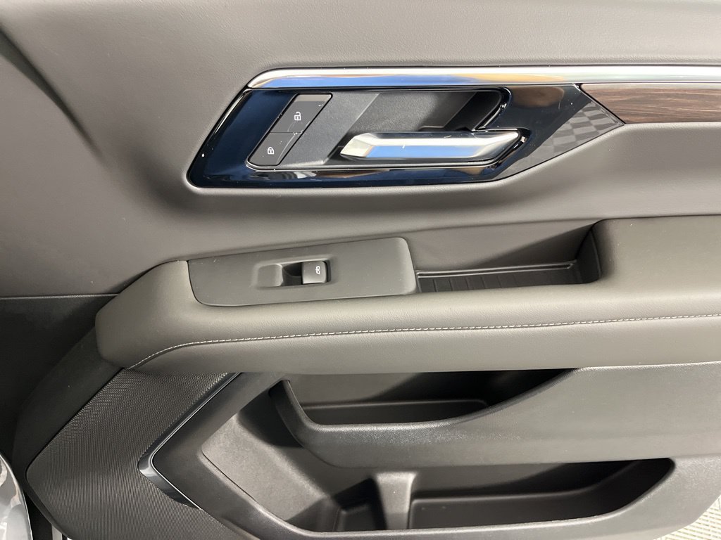 2026 Chevrolet Tahoe LS - Photo 15