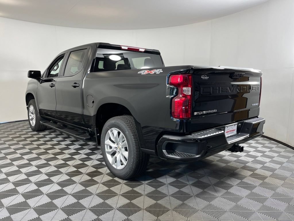 New 2026 Chevrolet Silverado 1500 Custom Truck
