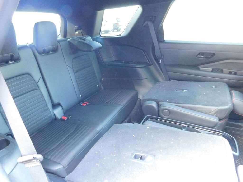 Used 2026 Nissan Pathfinder Rock Creek SUV