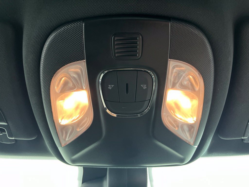 2025 Jeep Compass Latitude - Photo 18