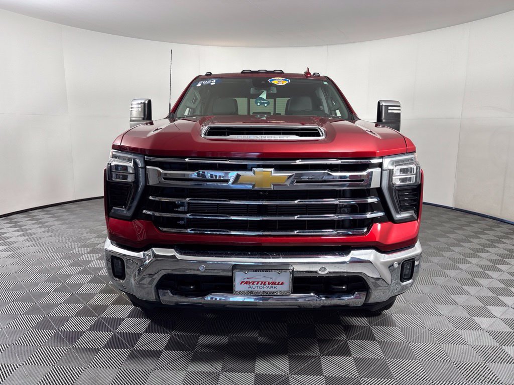 2024 Chevrolet Silverado 3500HD LTZ - Photo 14