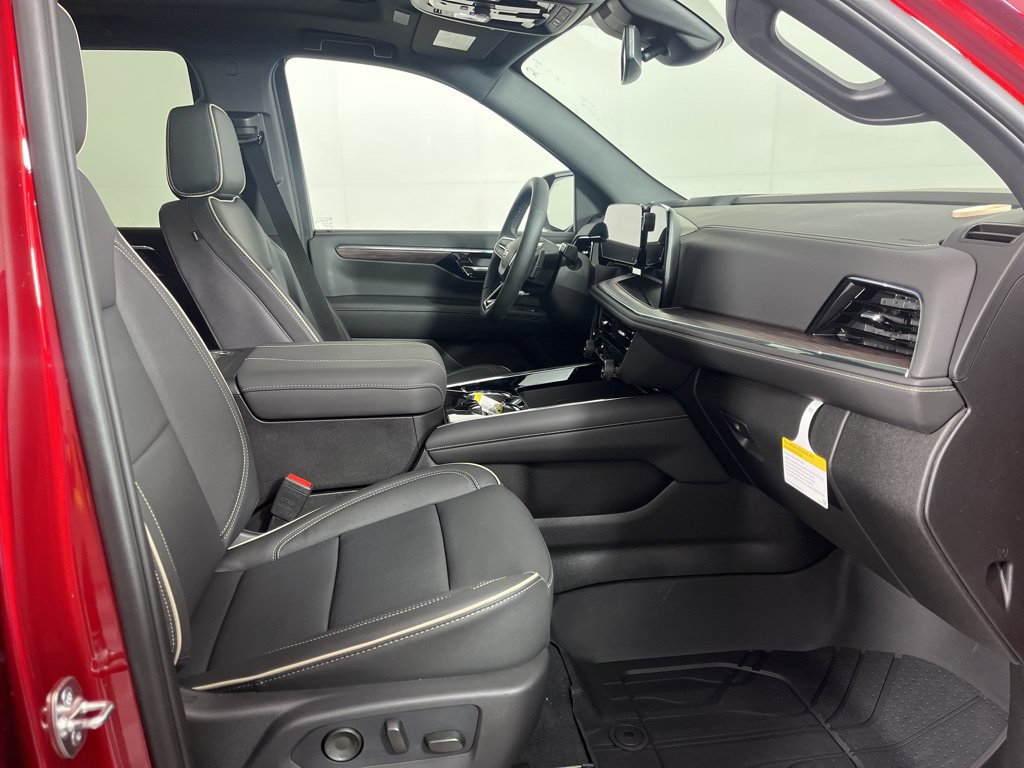 2026 Chevrolet Tahoe Premier - Photo 8