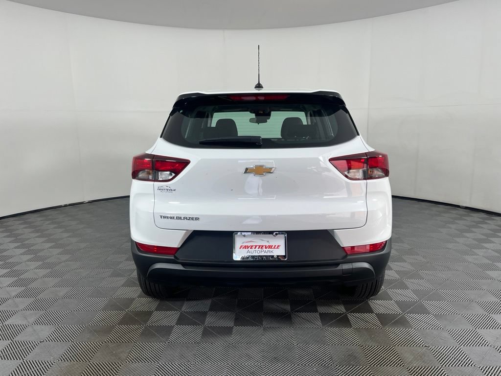 2026 Chevrolet Trailblazer LS - Photo 4