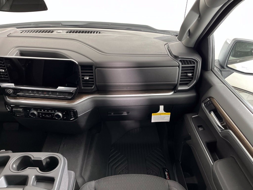 2026 Chevrolet Silverado 1500 LT - Photo 17