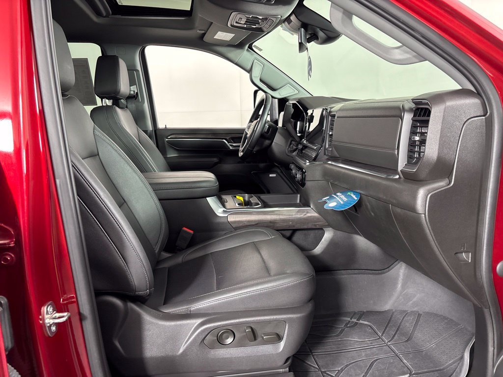 2024 Chevrolet Silverado 3500HD LTZ - Photo 15