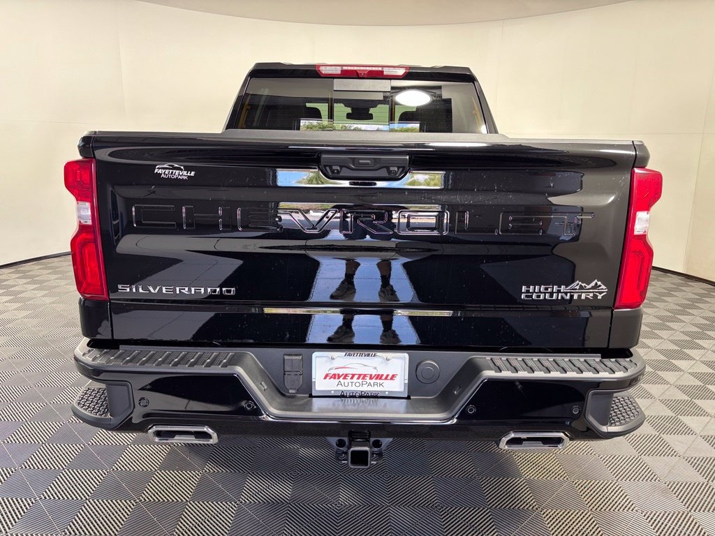 New 2026 Chevrolet Silverado 1500 High Country Truck