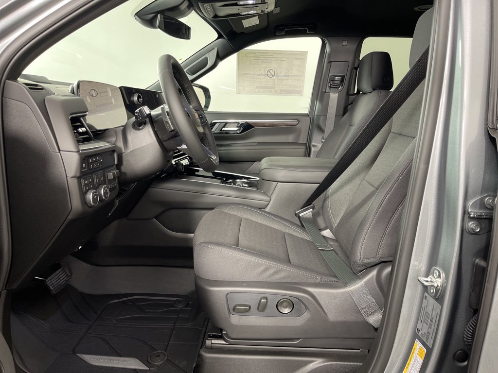 2026 Chevrolet Tahoe LS - Photo 23