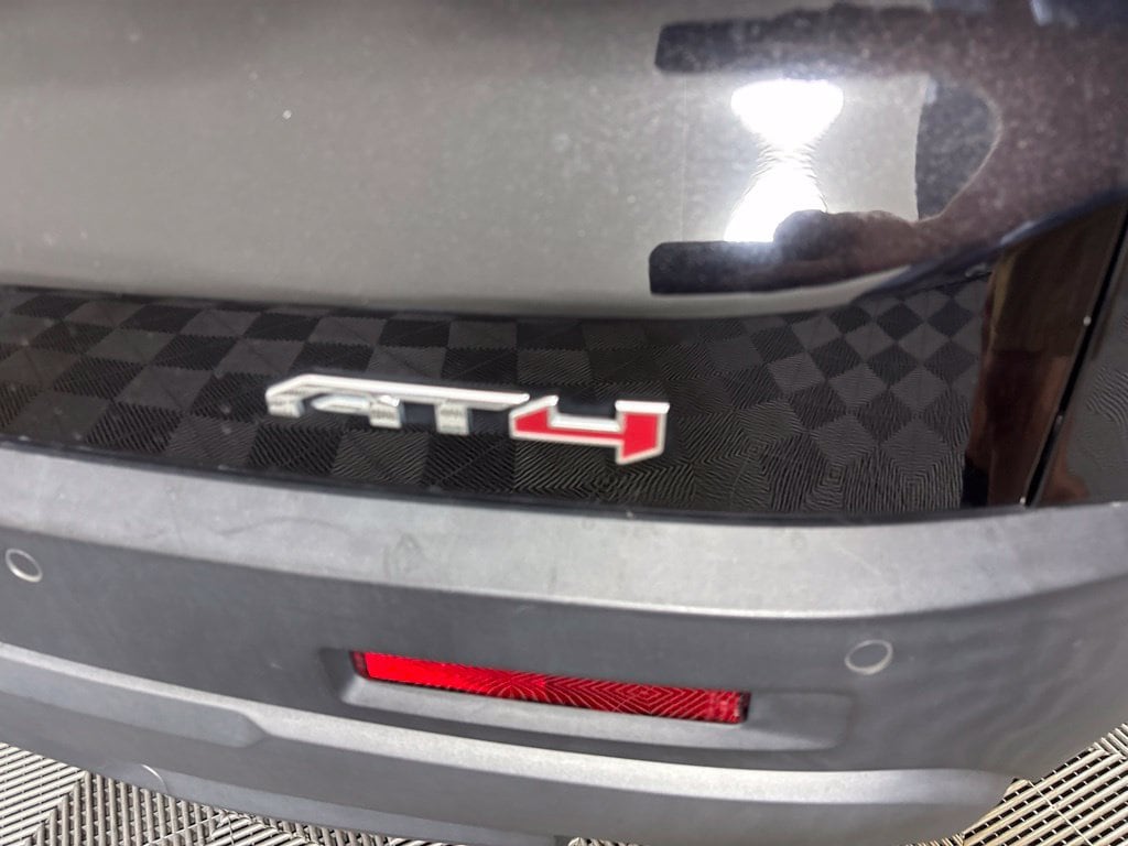 Used 2022 GMC Acadia AT4 SUV