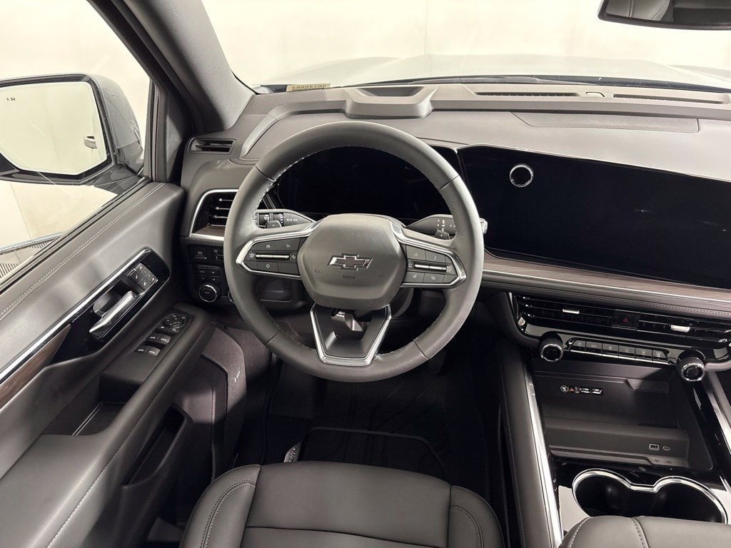 2027 Chevrolet Tahoe Z71 - Photo 20