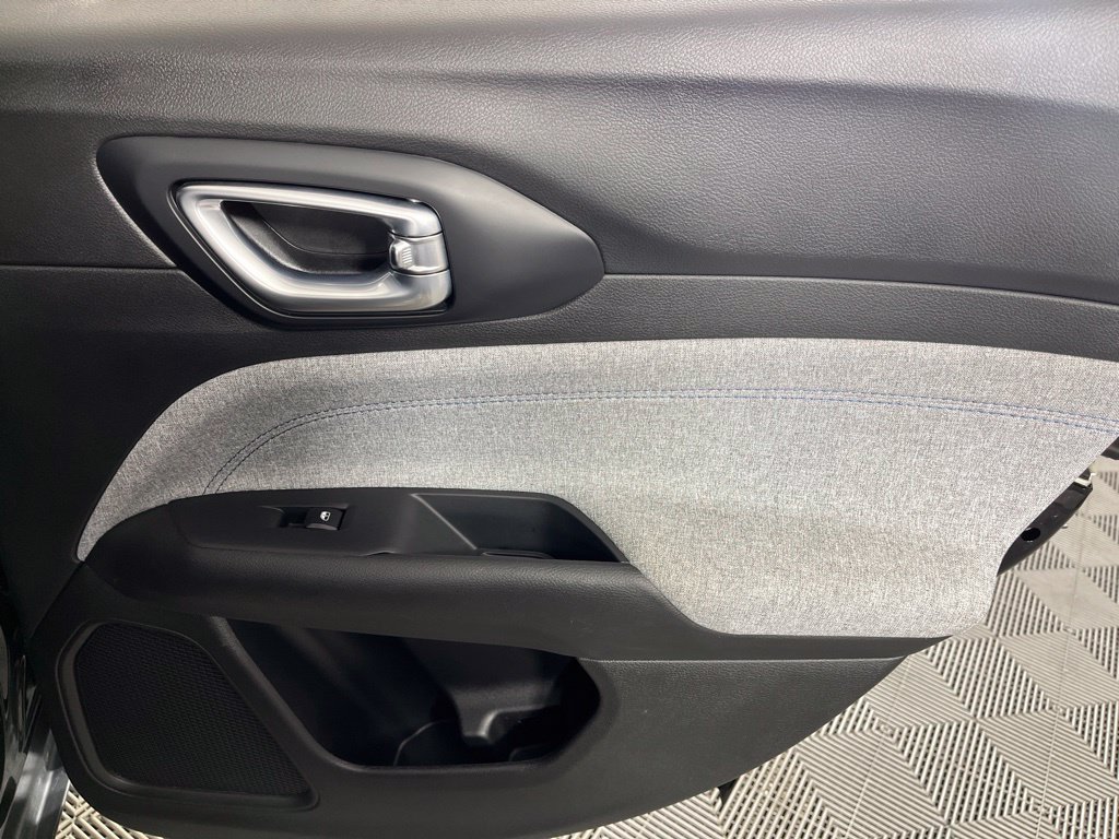 2025 Jeep Compass Latitude - Photo 20