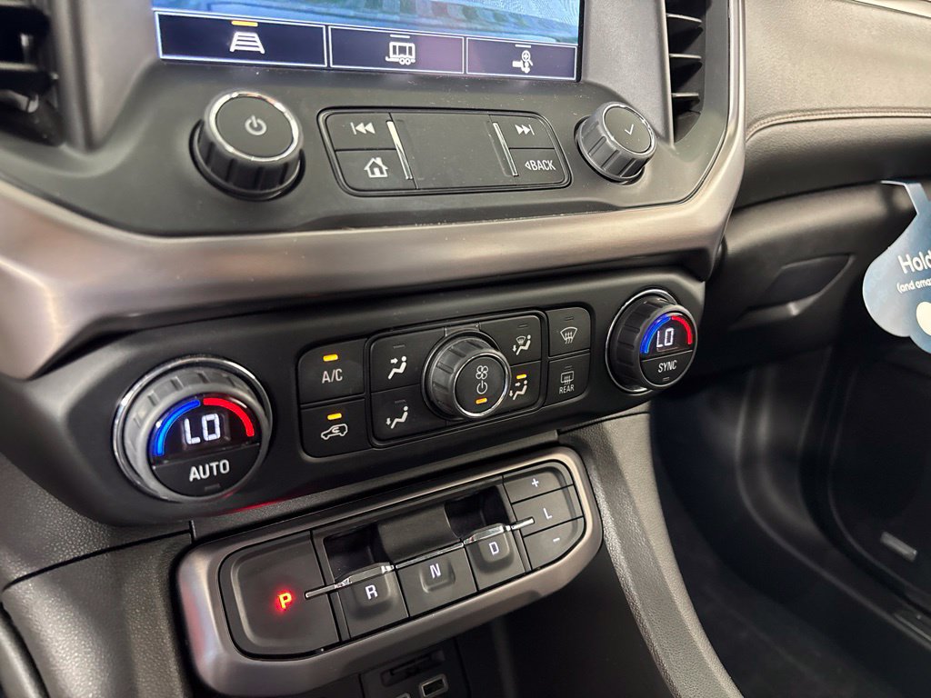 2022 GMC Acadia AT4 - Photo 32