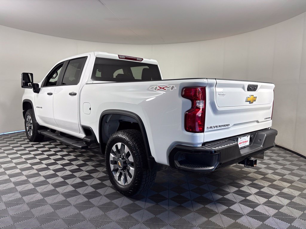 2023 Chevrolet Silverado 2500HD Custom - Photo 16