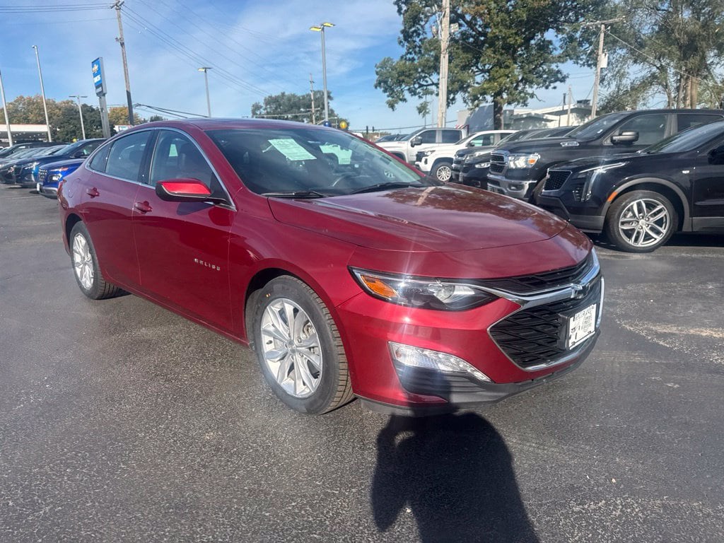 Used 2019 Chevrolet Malibu 1LT with VIN 1G1ZD5ST5KF126606 for sale in Homewood, IL