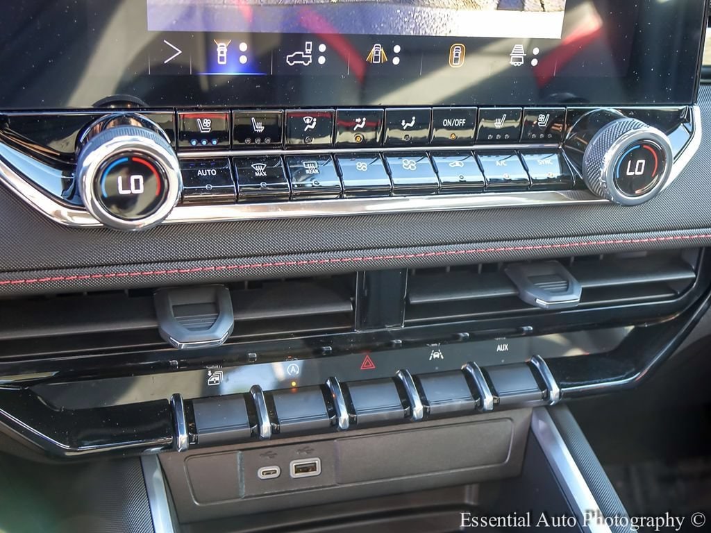 2026 Chevrolet Colorado Z71 - Photo 21