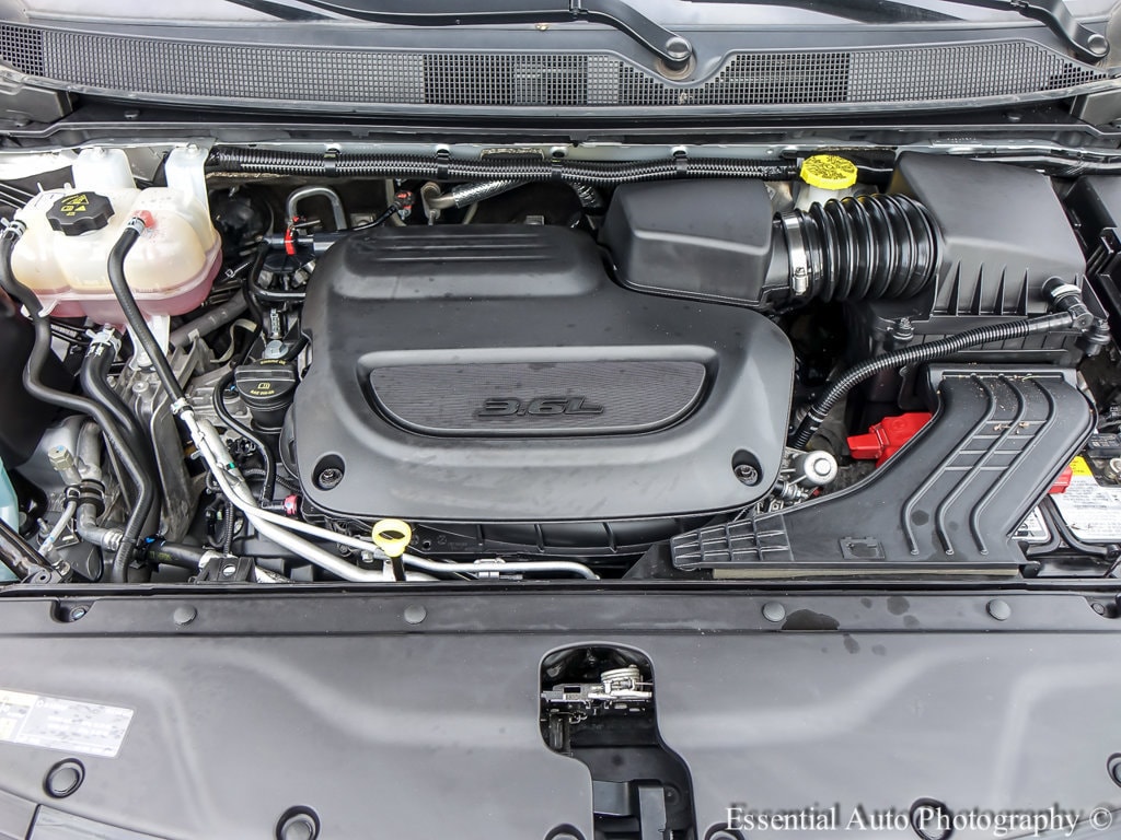 2024 Chrysler Pacifica Touring L - Photo 25