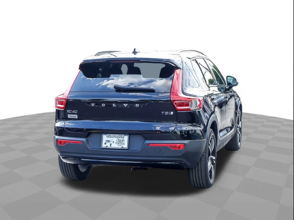 2021 Volvo XC40 R-Design - Photo 8