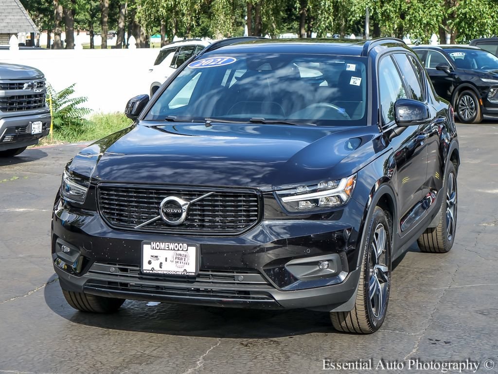 Used 2021 Volvo XC40 T5 R-Design SUV