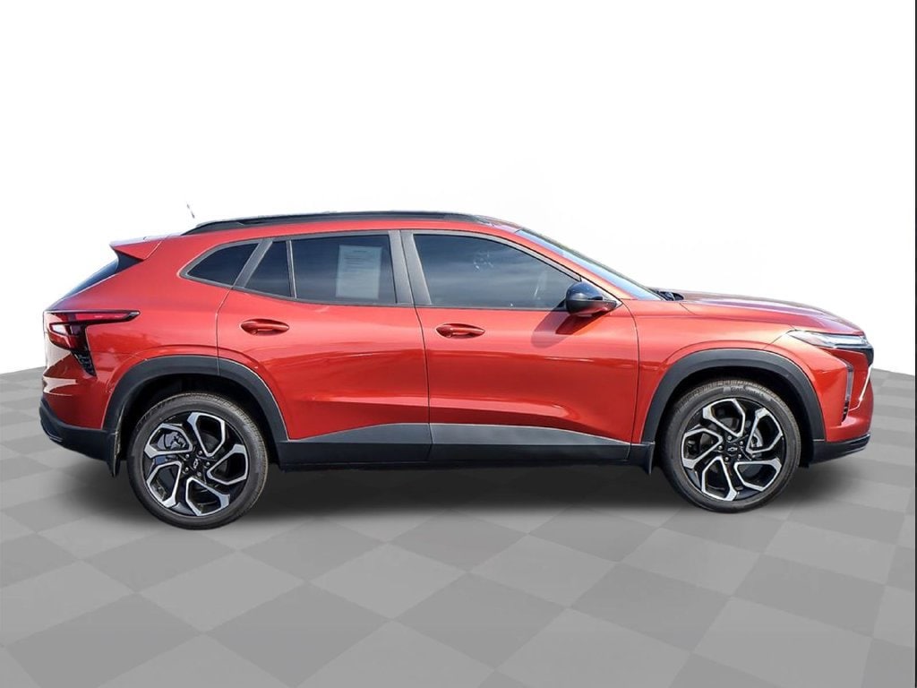 2024 Chevrolet Trax RS - Photo 10
